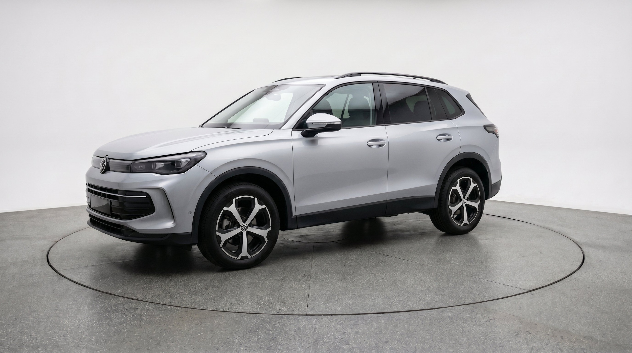 Thumbnail: 2026 Volkswagen Tiguan - 3