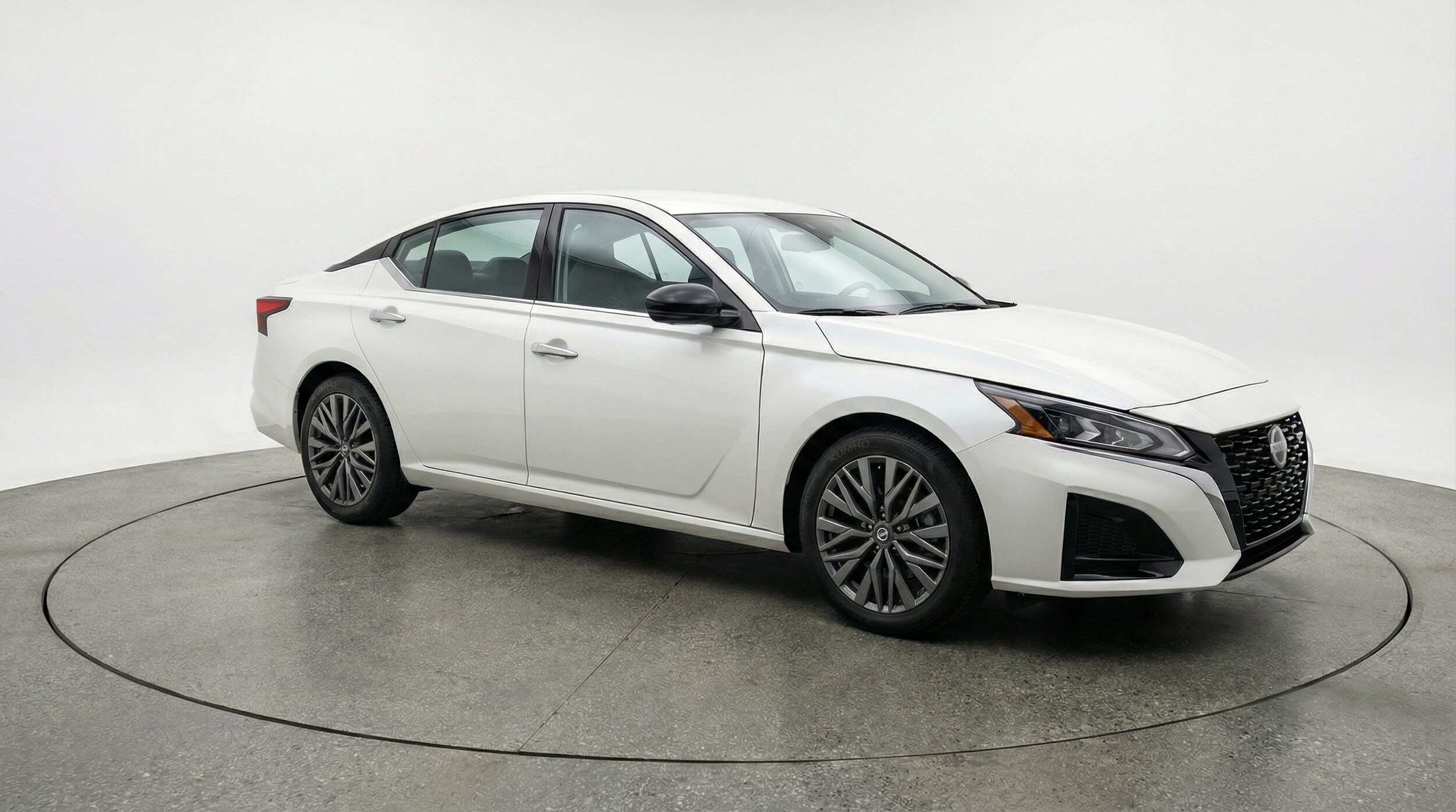 Thumbnail: 2025 Nissan Altima - 1