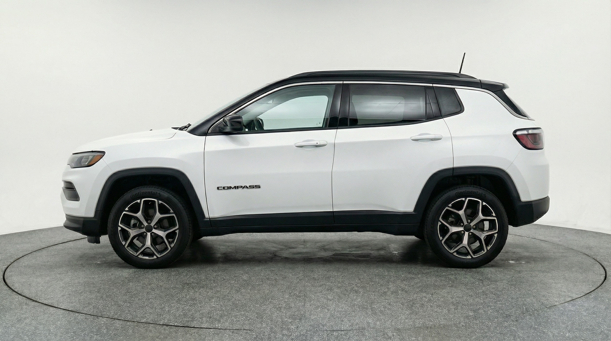 Thumbnail: 2025 Jeep Compass - 8