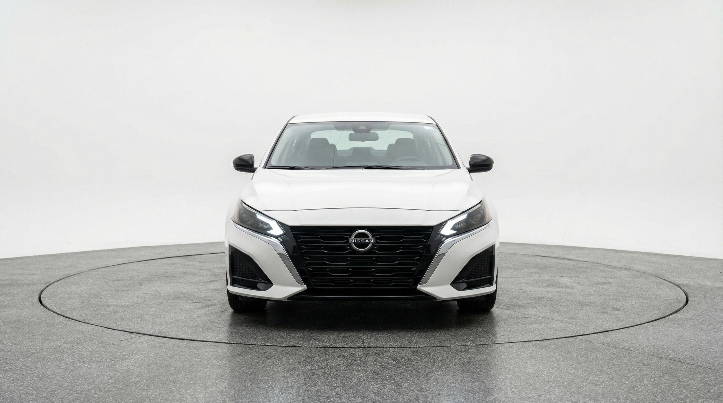 Thumbnail: 2025 Nissan Altima - 2