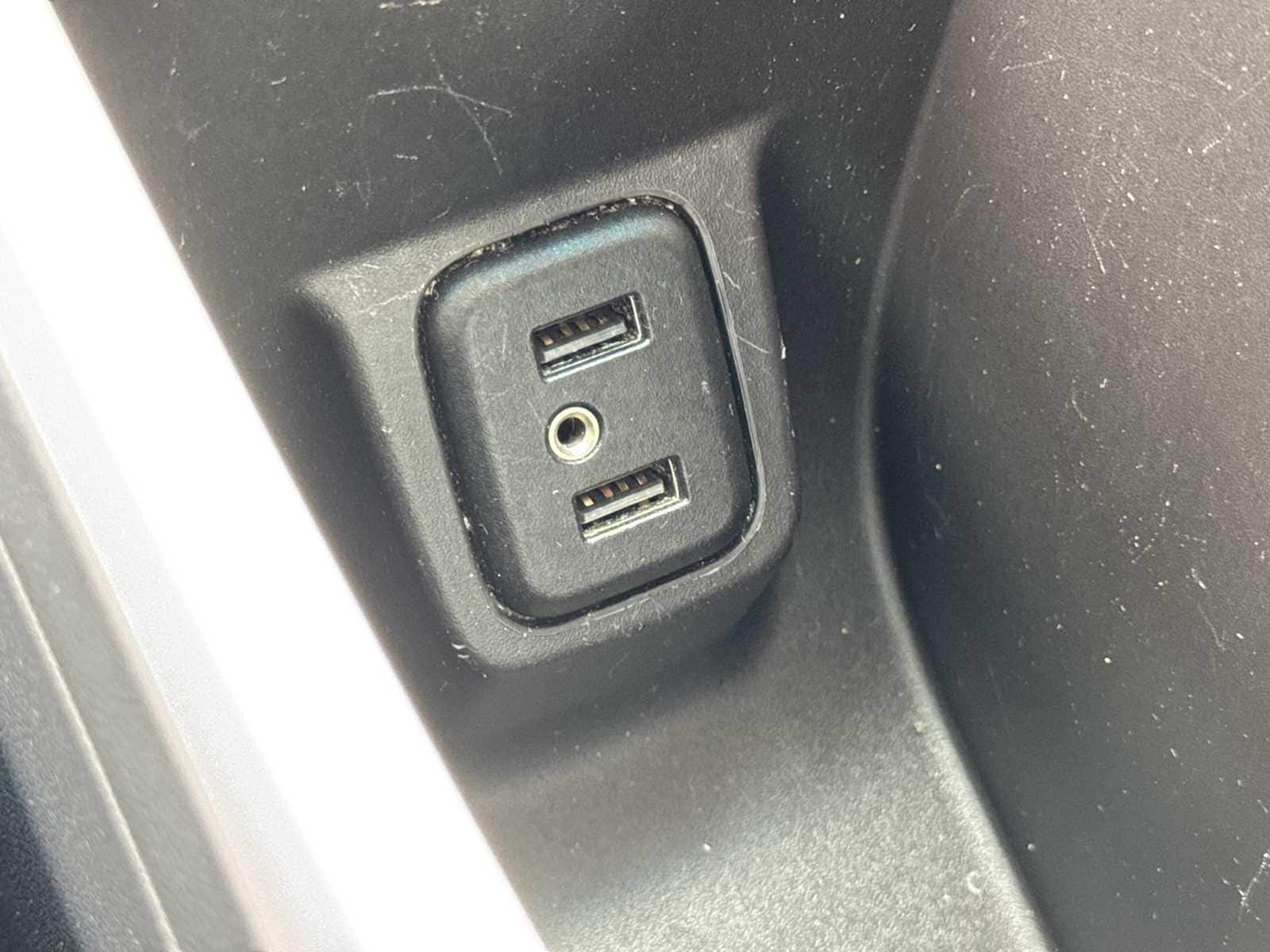 Thumbnail: 2020 Chevrolet Bolt EV - 22