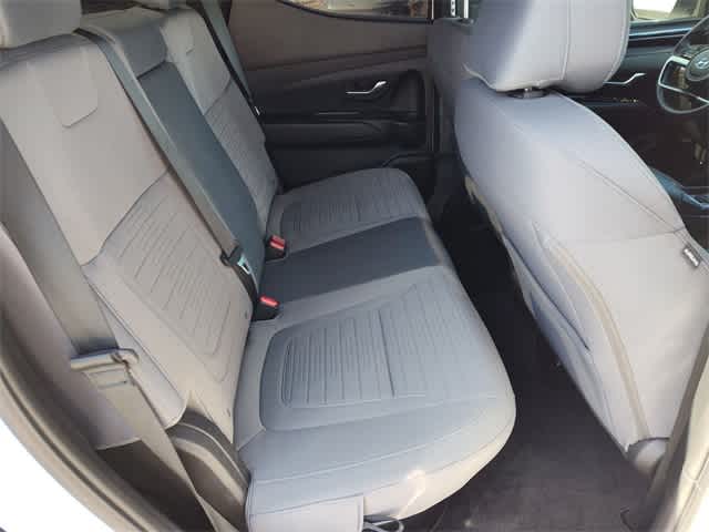 Thumbnail: 2022 Hyundai Santa Cruz - 18