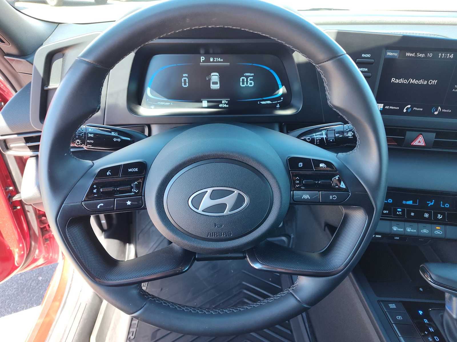 Thumbnail: 2025 Hyundai Elantra - 20