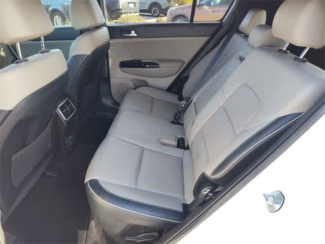 Thumbnail: 2022 Kia Sportage - 17