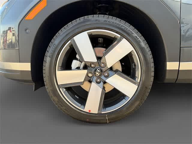 Thumbnail: 2026 Hyundai Santa Fe - 9