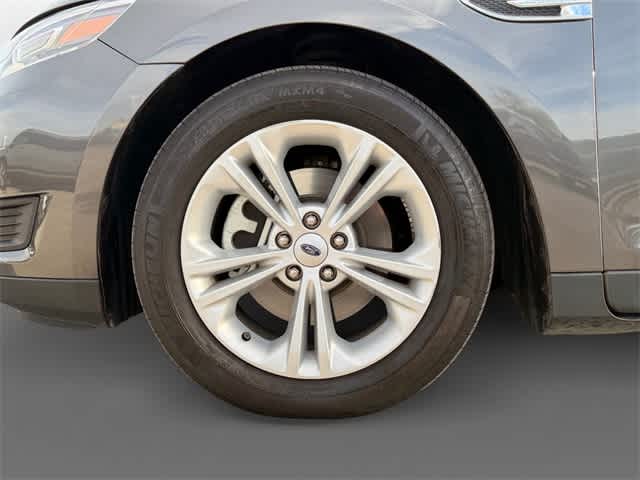 Thumbnail: 2018 Ford Taurus - 10