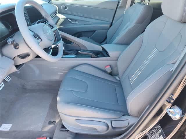 Thumbnail: 2026 Hyundai Elantra - 10