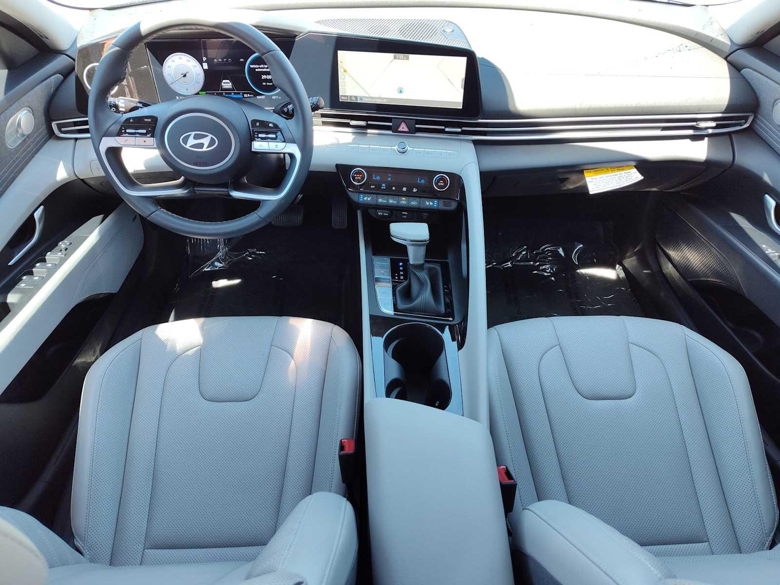 Thumbnail: 2024 Hyundai Elantra - 12