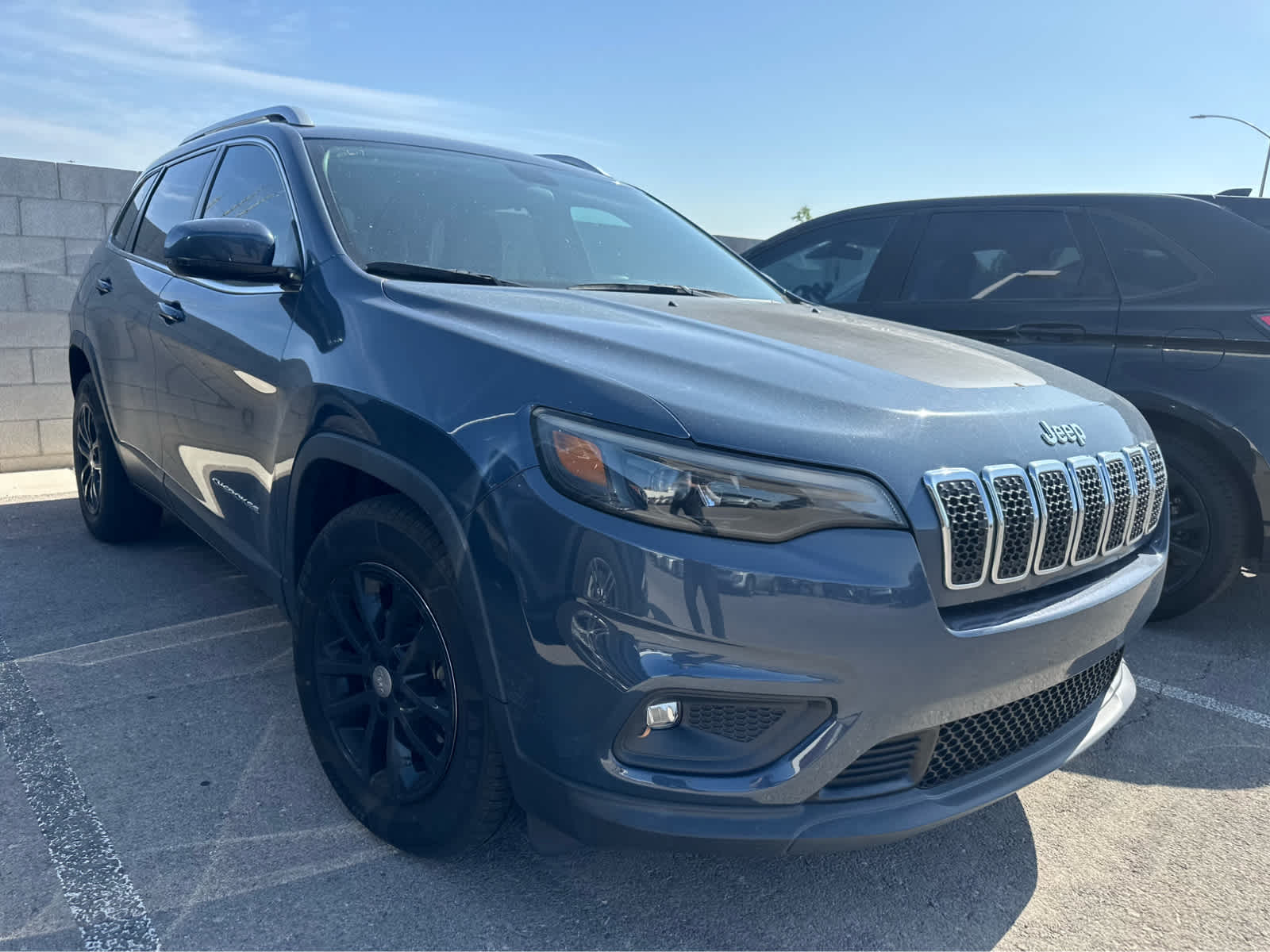 Thumbnail: 2020 Jeep Cherokee - 4