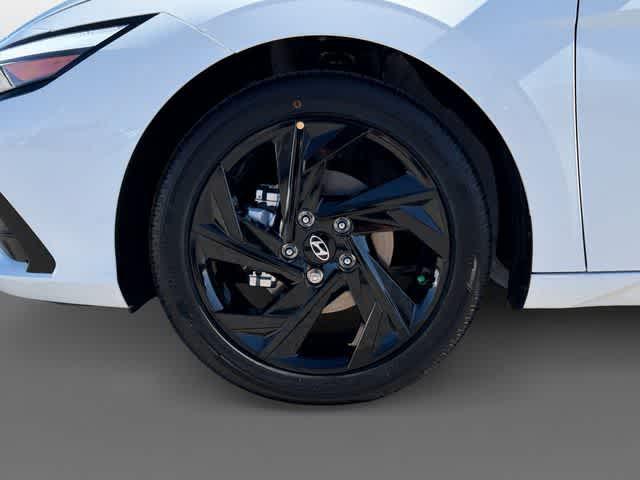 Thumbnail: 2026 Hyundai Elantra - 9