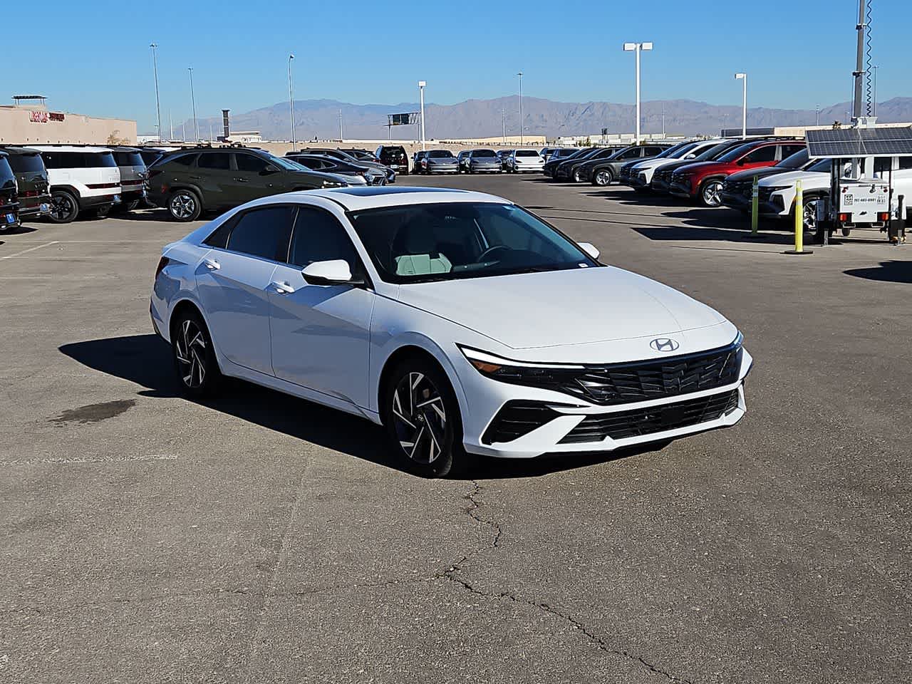 Thumbnail: 2025 Hyundai Elantra - 8