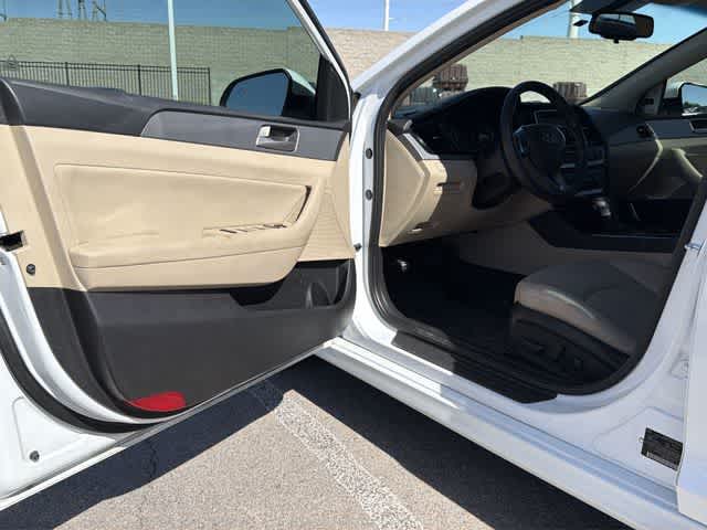 Thumbnail: 2018 Hyundai Sonata - 10