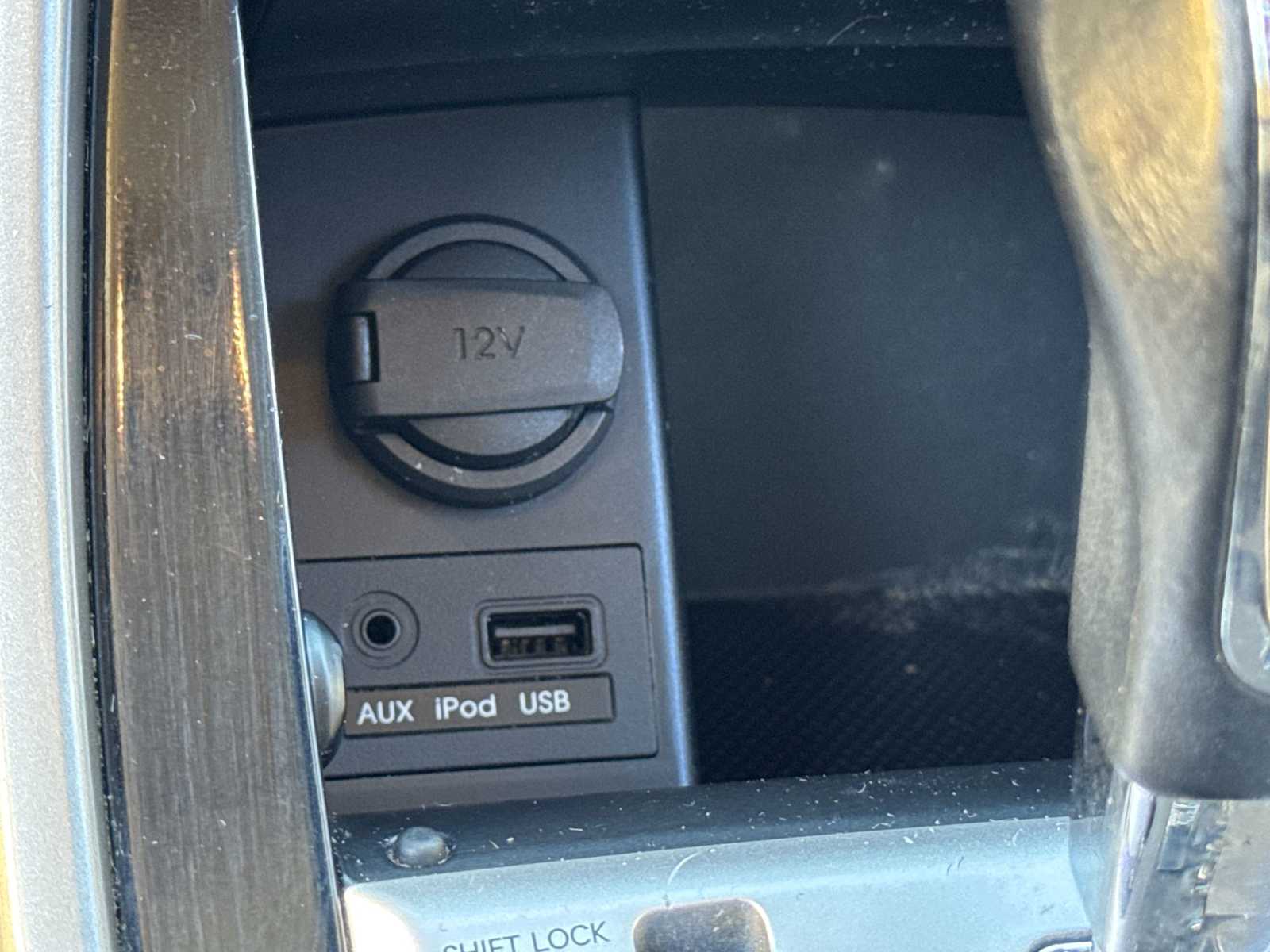 Thumbnail: 2012 Hyundai Elantra - 24