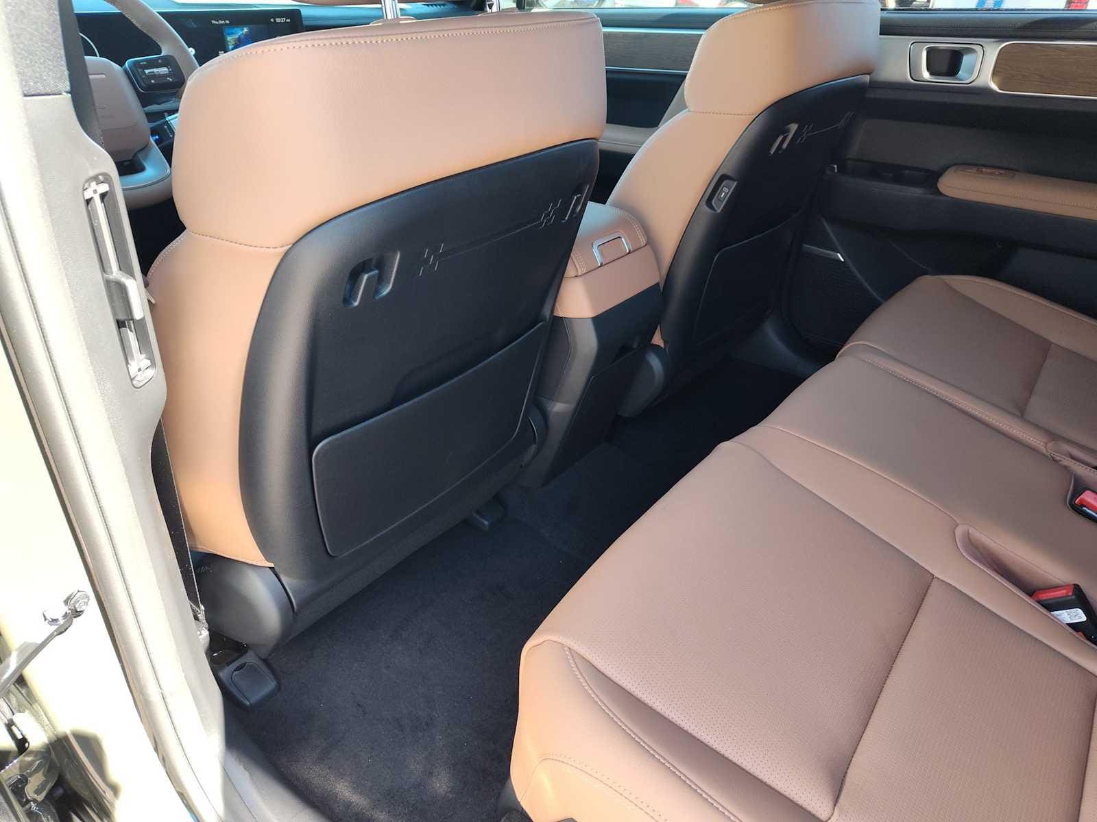 Thumbnail: 2026 Hyundai Santa Fe - 15