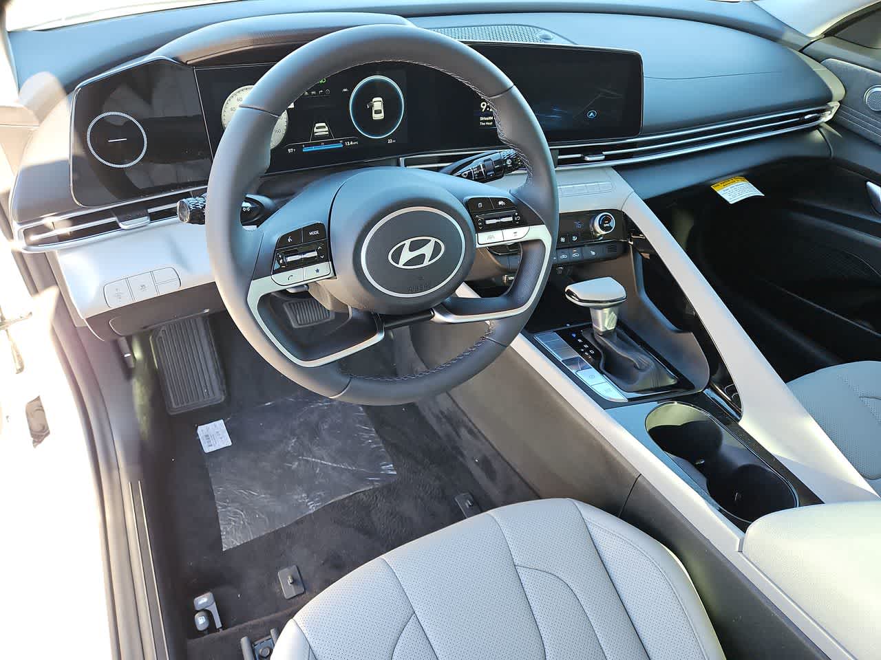 Thumbnail: 2025 Hyundai Elantra - 2