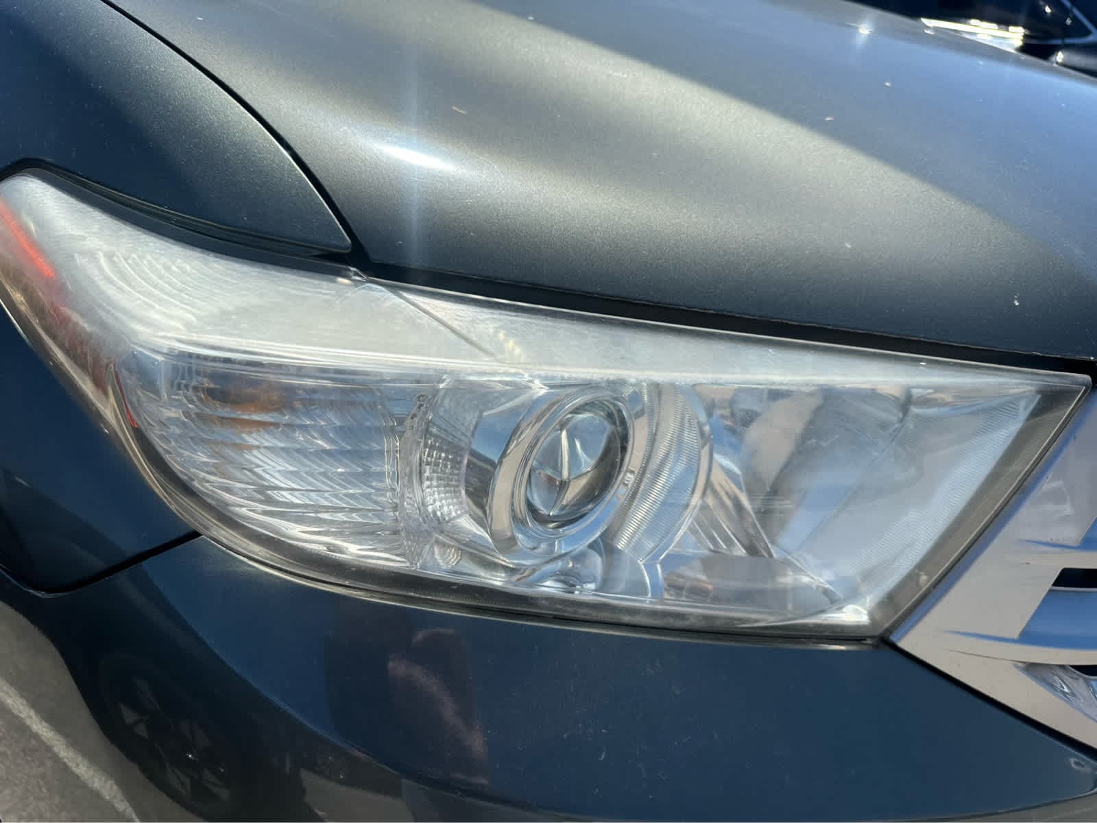 Thumbnail: 2012 Toyota Highlander - 13