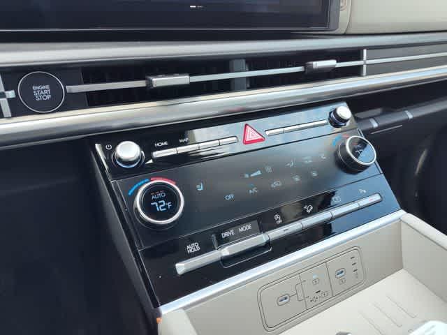 Thumbnail: 2026 Hyundai Santa Fe - 12