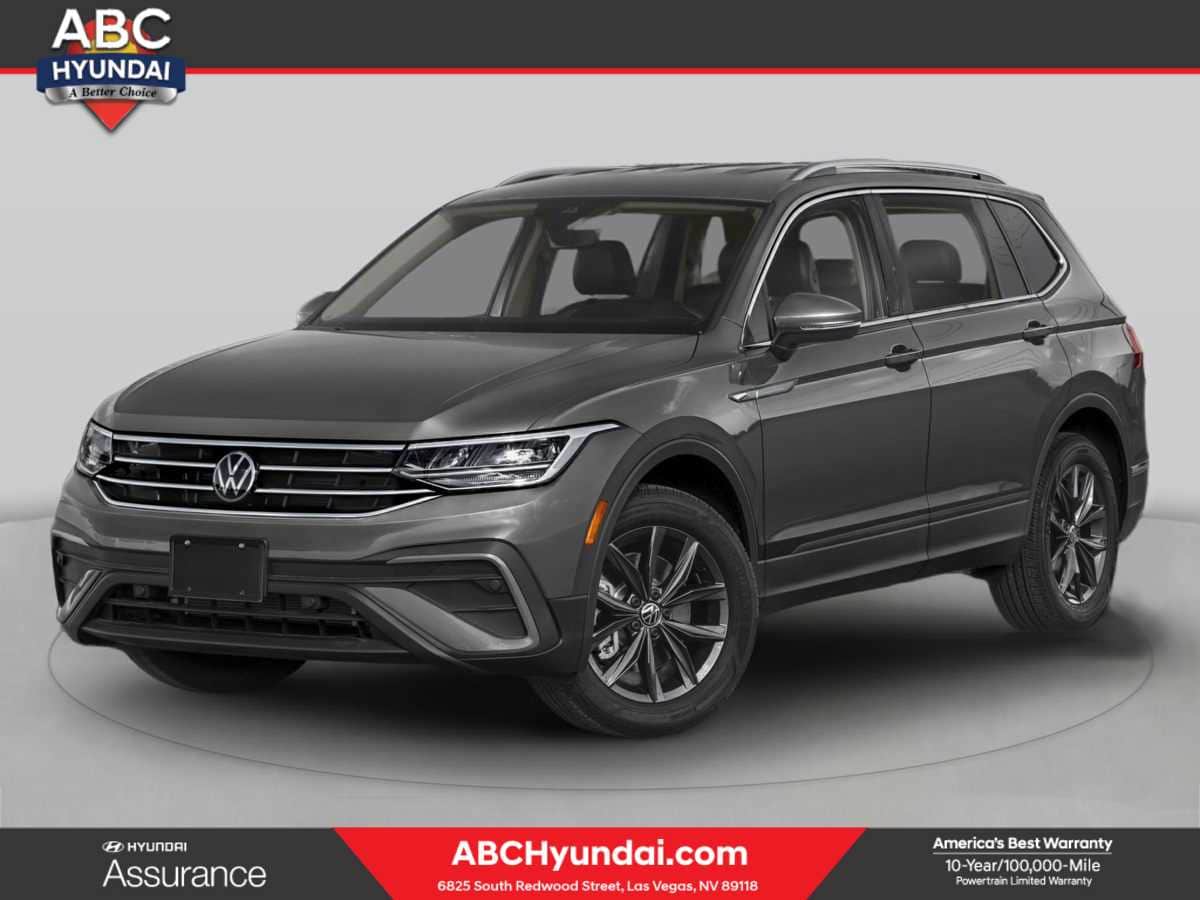 2022 Volkswagen Tiguan 2.0T SE R-Line Black's photo