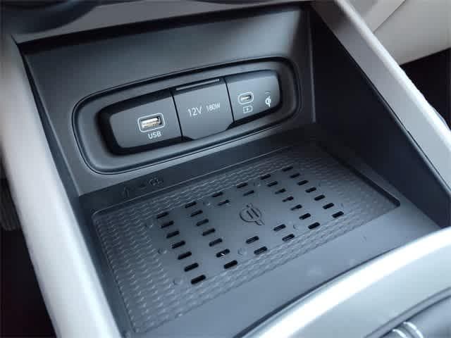 Thumbnail: 2026 Hyundai Venue - 24