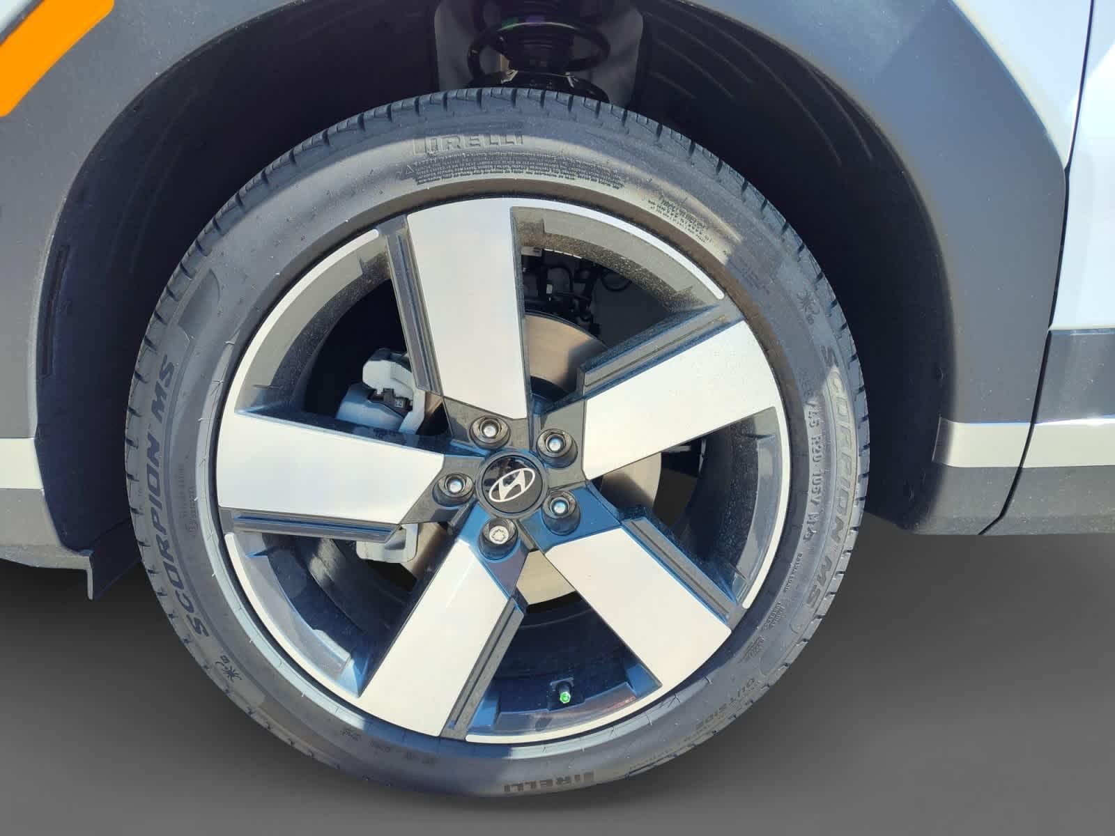 Thumbnail: 2025 Hyundai Santa Fe - 9