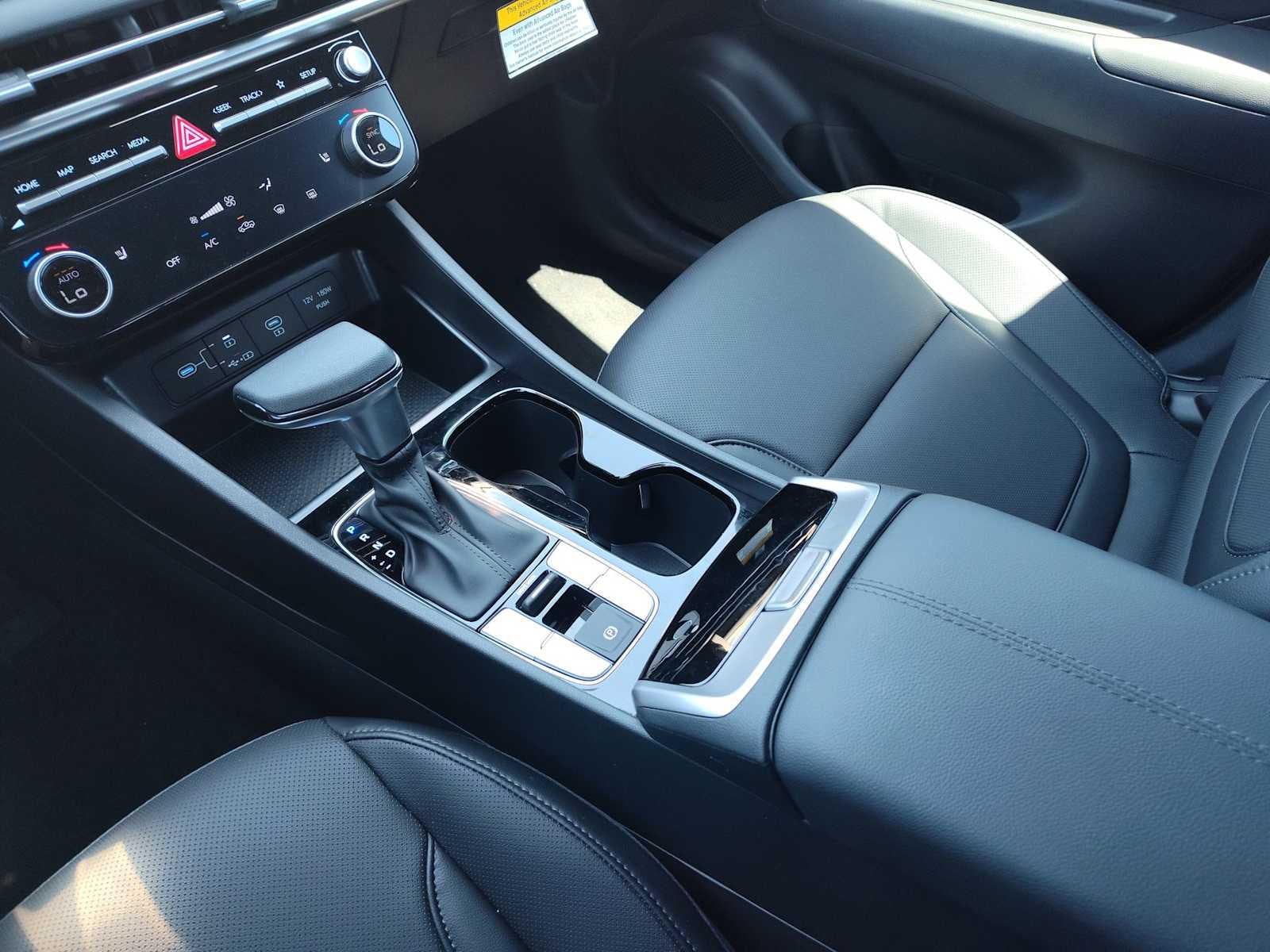 Thumbnail: 2025 Hyundai Santa Cruz - 22