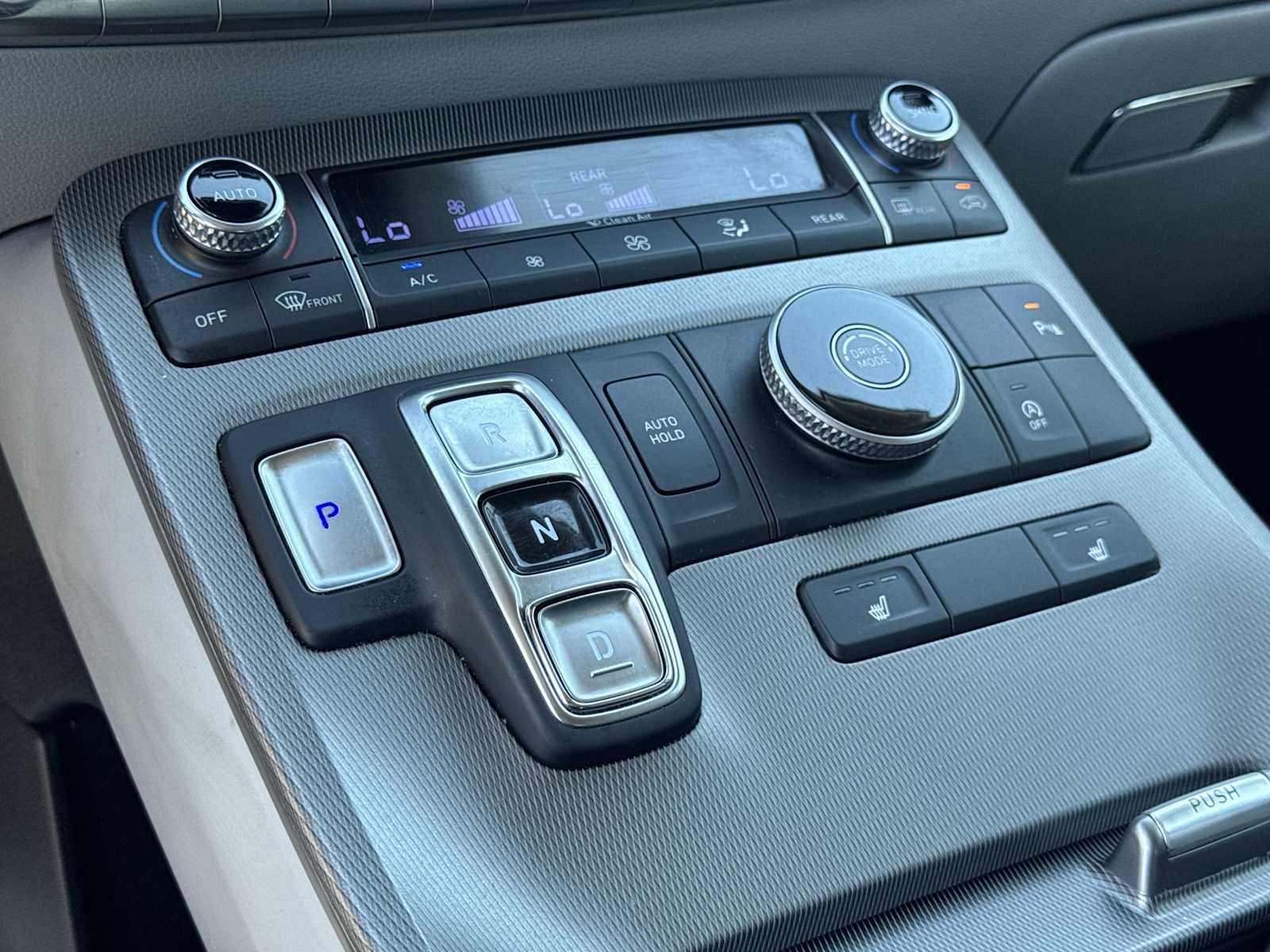 Thumbnail: 2020 Hyundai Palisade - 26