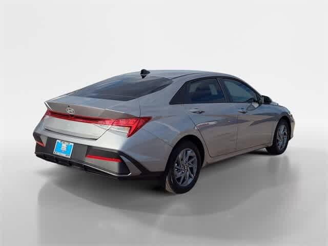 Thumbnail: 2026 Hyundai Elantra - 5