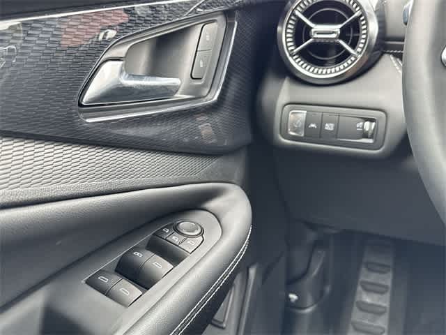 Thumbnail: 2025 Chevrolet Blazer EV - 18