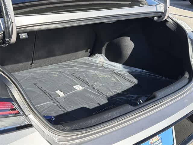 Thumbnail: 2025 Hyundai Elantra - 28