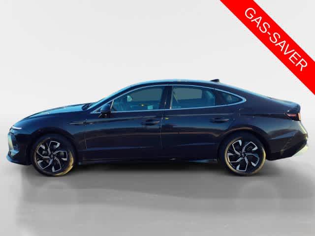 Used 2024 Hyundai Sonata SEL Sedan