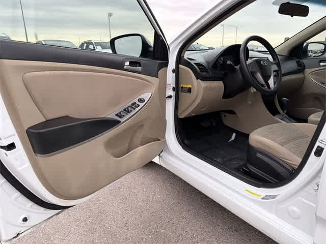 Thumbnail: 2016 Hyundai Accent - 10