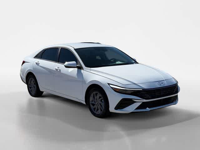 Thumbnail: 2026 Hyundai Elantra - 7