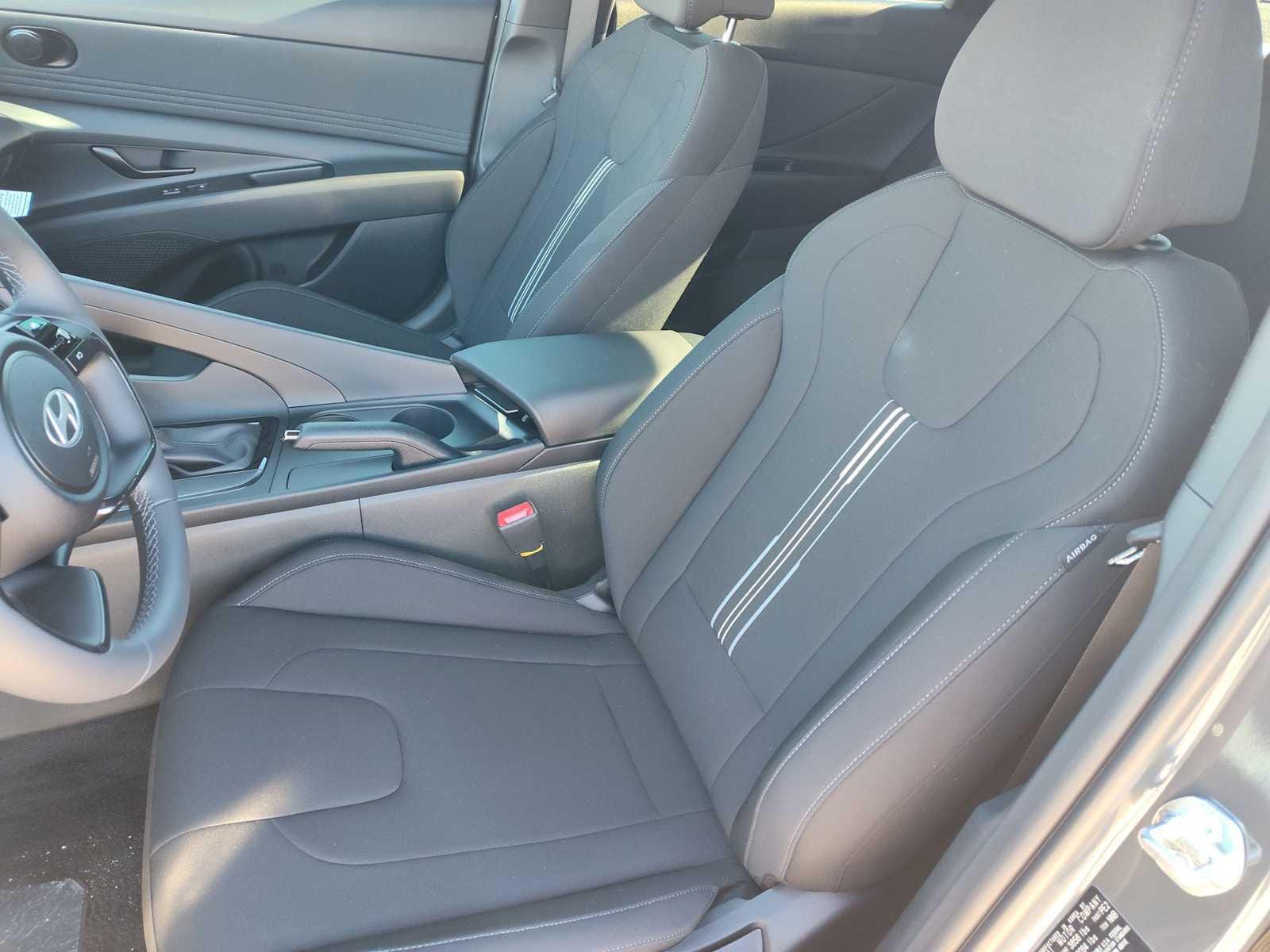 Thumbnail: 2026 Hyundai Elantra - 13