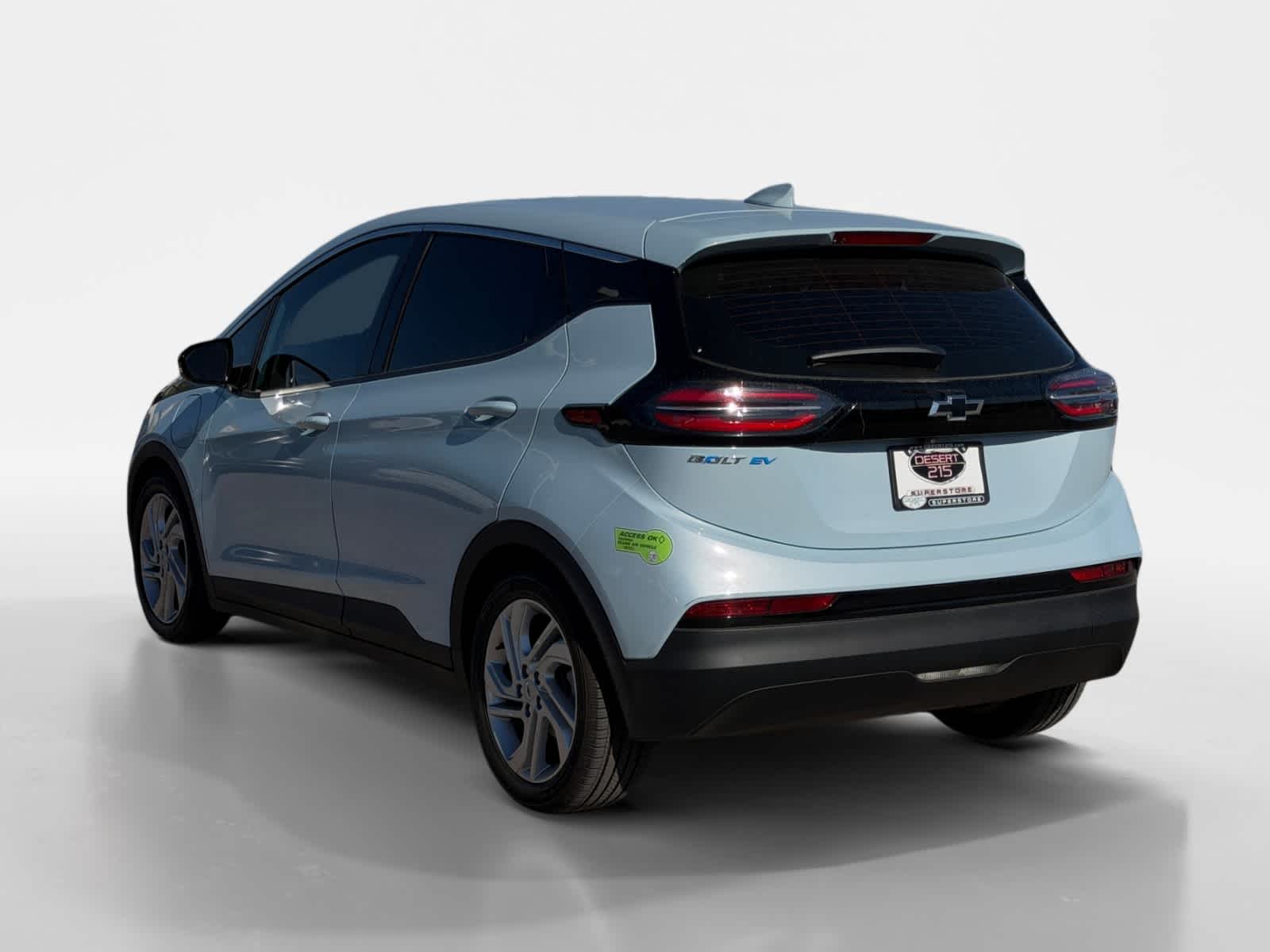 Thumbnail: 2022 Chevrolet Bolt EV - 3