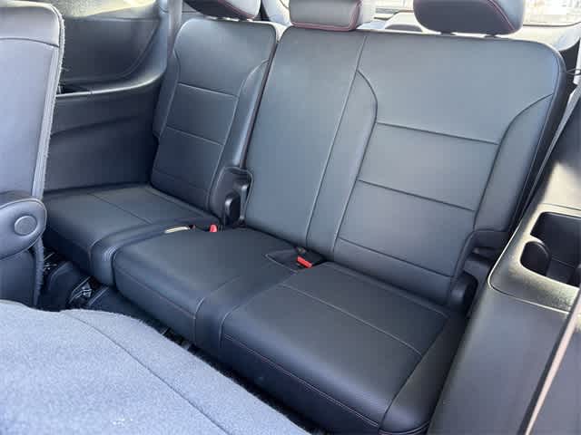 Thumbnail: 2025 Chevrolet Traverse - 6