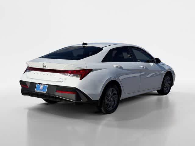 Thumbnail: 2026 Hyundai Elantra - 5