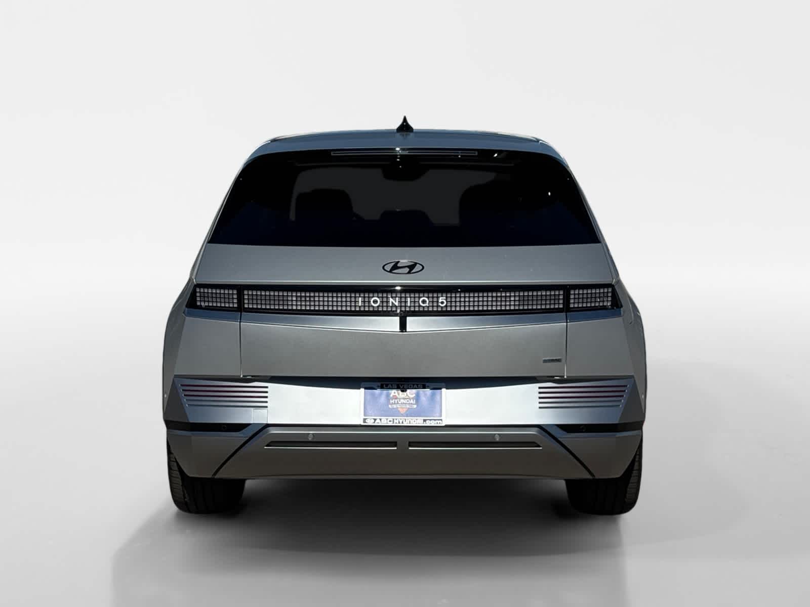 Thumbnail: 2024 Hyundai Ioniq 5 - 4