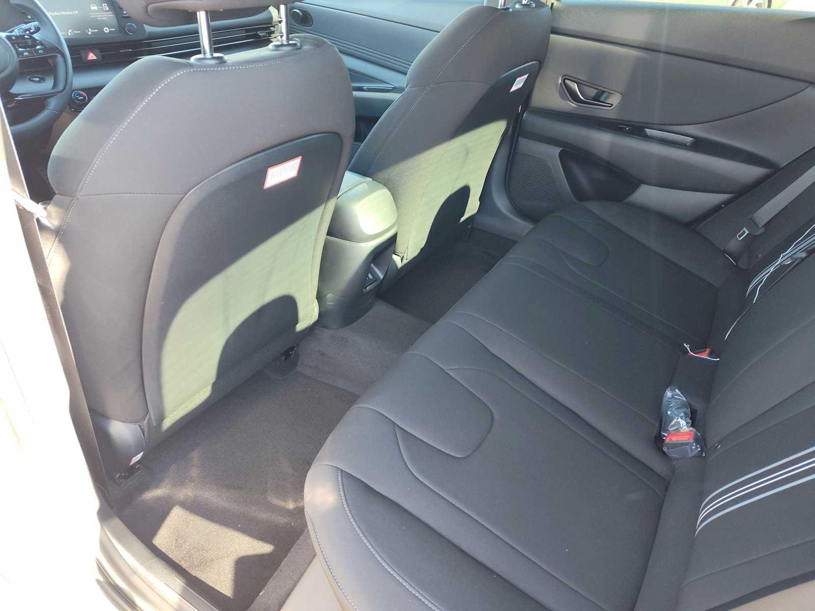 Thumbnail: 2026 Hyundai Elantra - 15