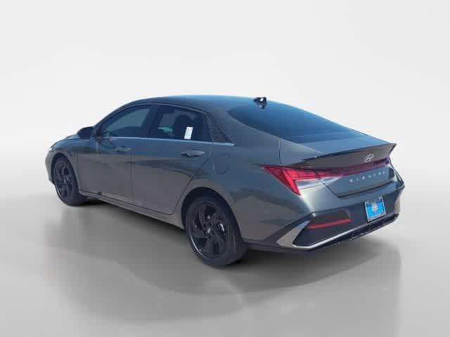 Thumbnail: 2026 Hyundai Elantra - 4