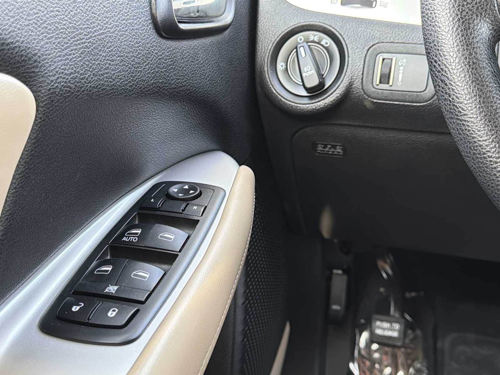 Thumbnail: 2016 Dodge Journey - 18