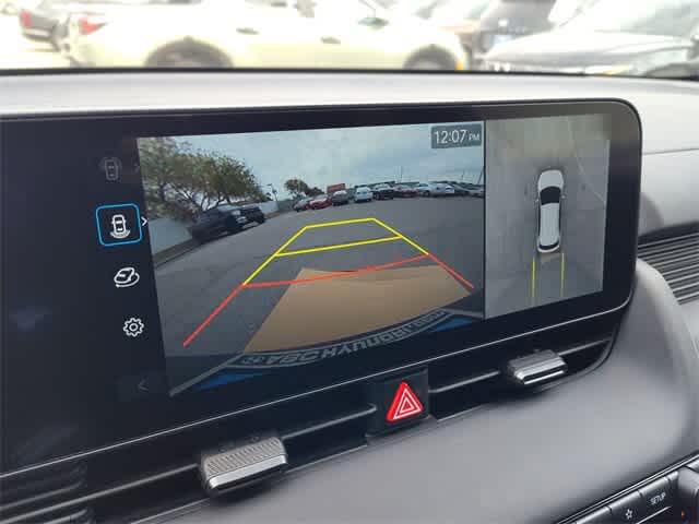 Thumbnail: 2026 Hyundai Ioniq 5 - 22