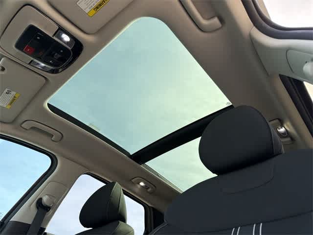 Thumbnail: 2022 Hyundai Tucson - 16