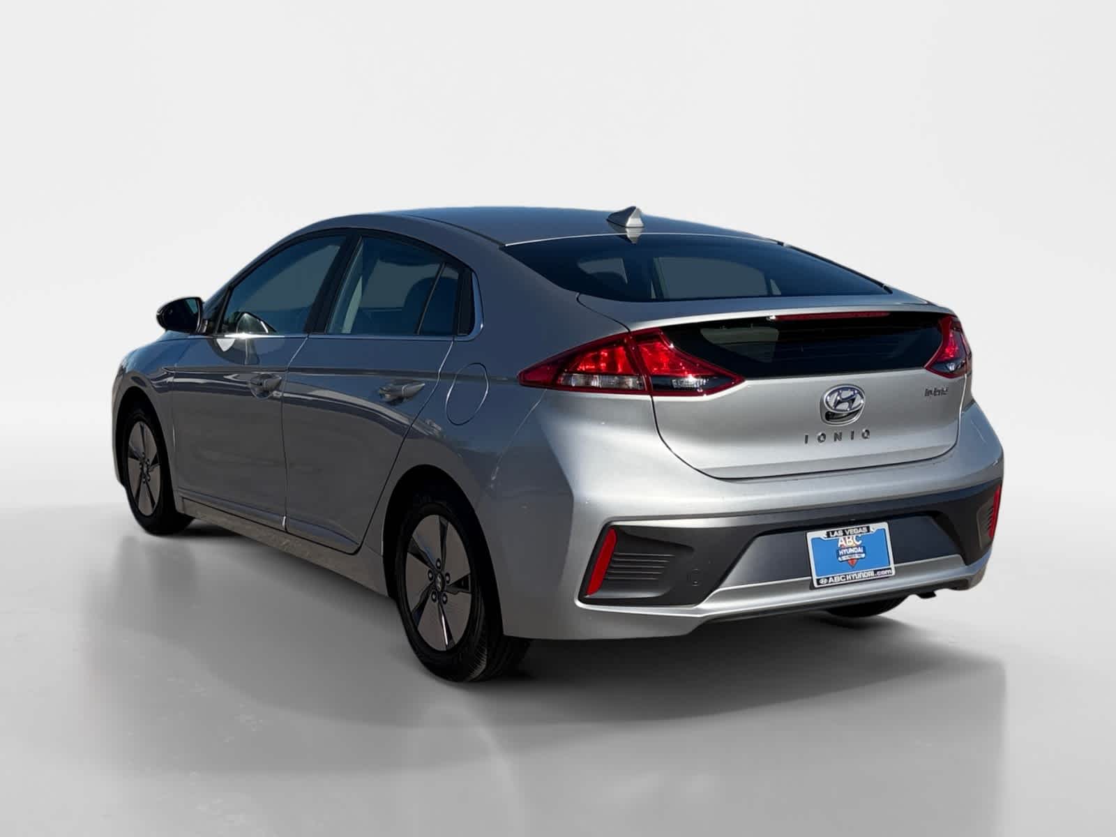 Thumbnail: 2022 Hyundai Ioniq - 3