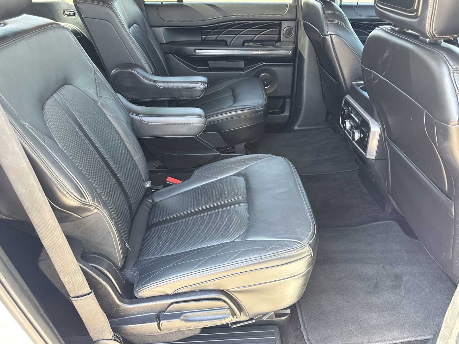 Thumbnail: 2020 Ford Expedition MAX - 19