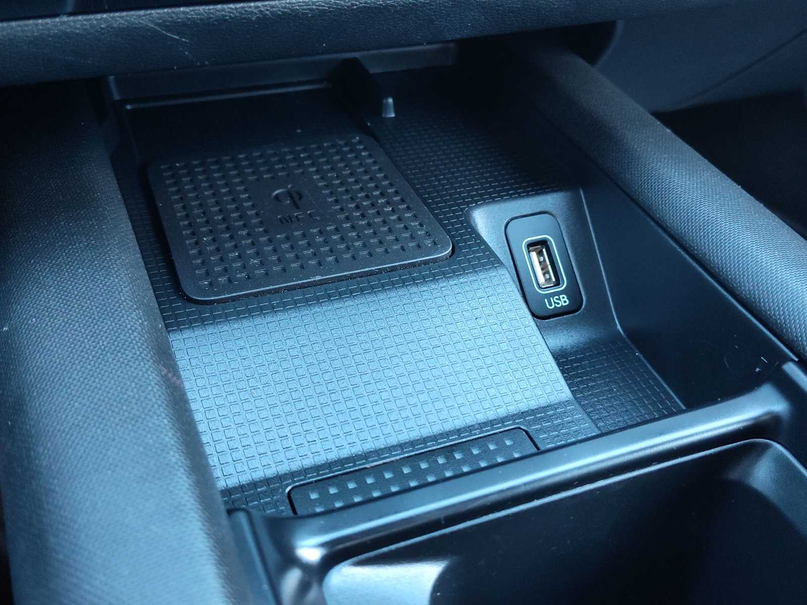 Thumbnail: 2024 Hyundai Ioniq 6 - 25