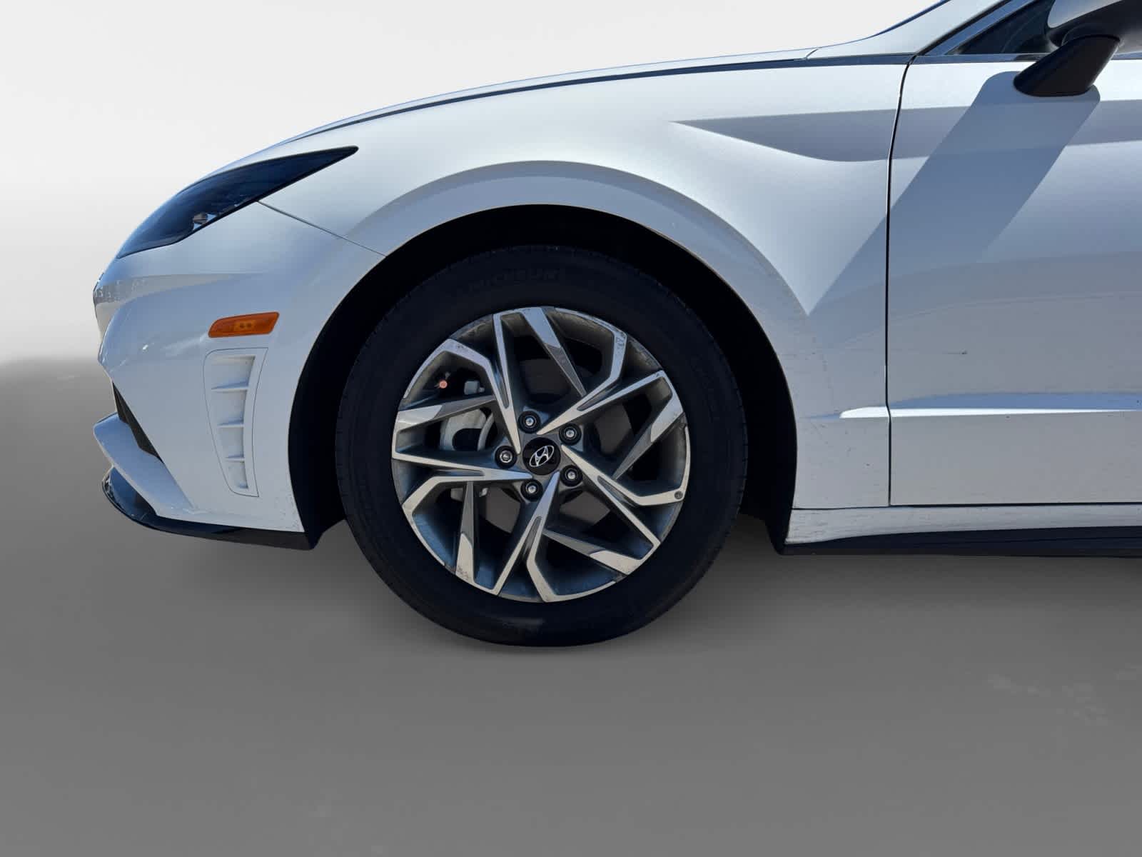 Thumbnail: 2022 Hyundai Sonata - 9