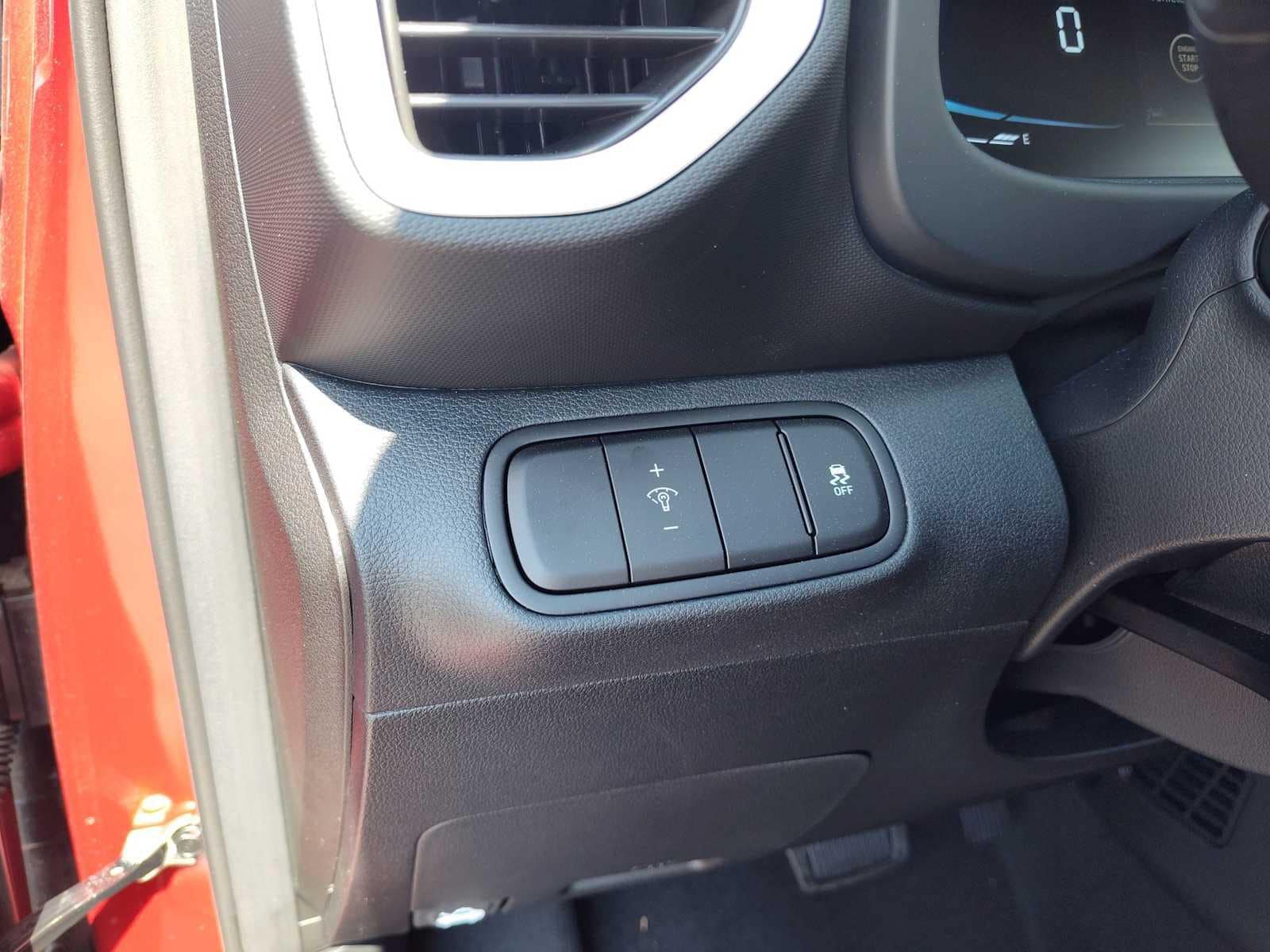 Thumbnail: 2025 Hyundai Venue - 14