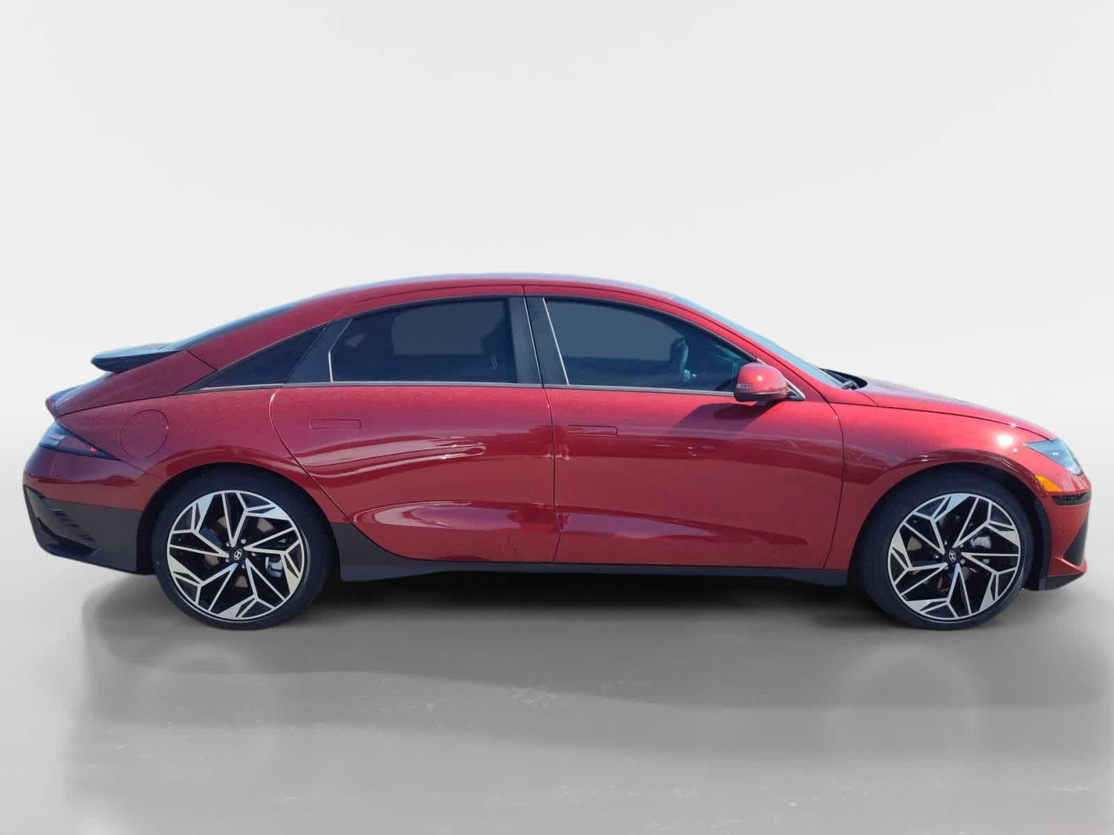 Thumbnail: 2023 Hyundai Ioniq 6 - 6