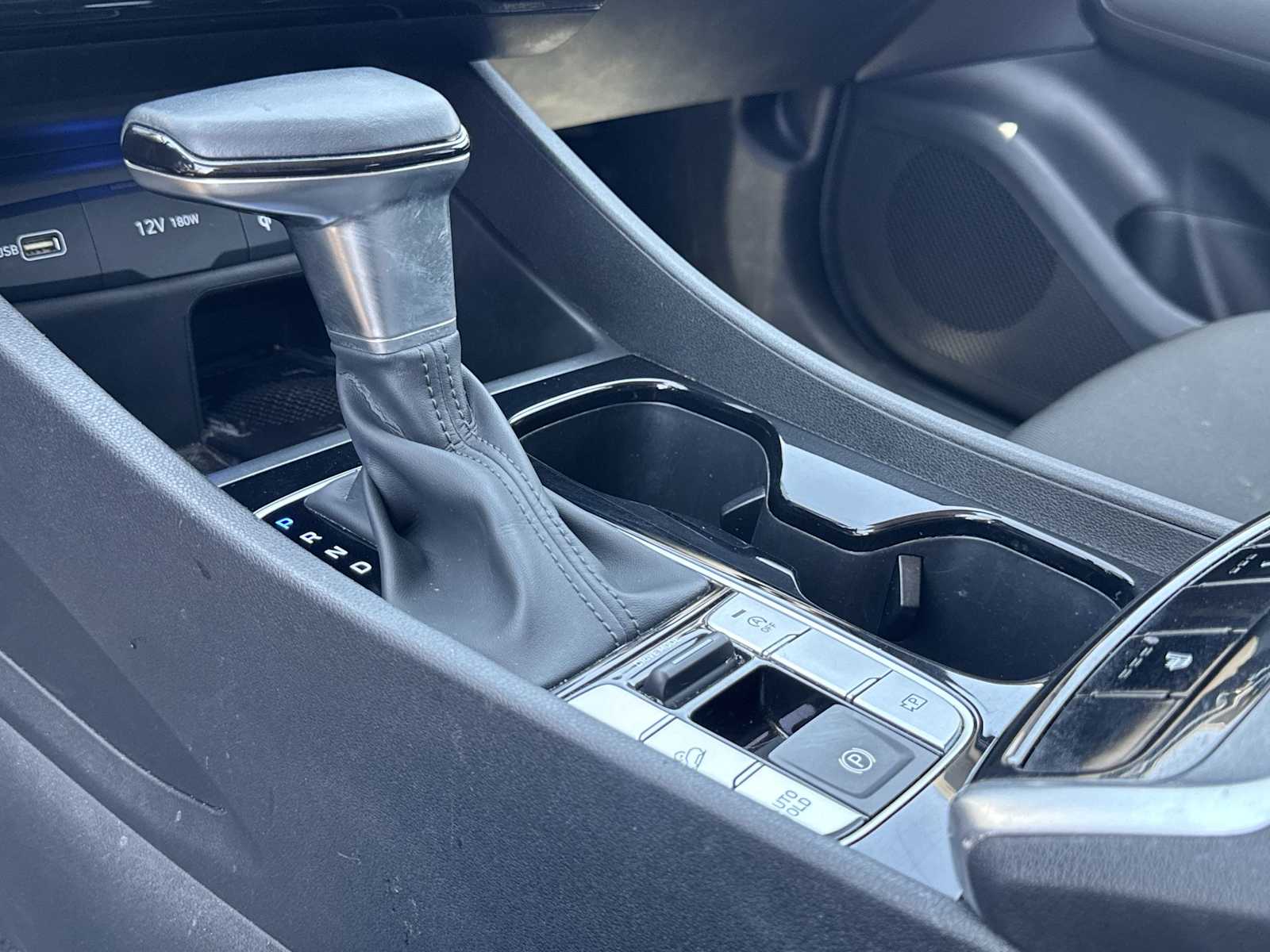 Thumbnail: 2022 Hyundai Tucson - 25