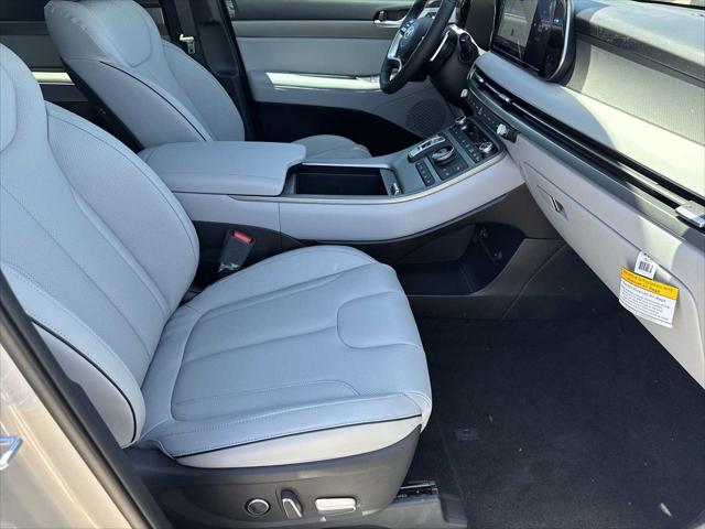 2025 Hyundai Palisade SEL 19